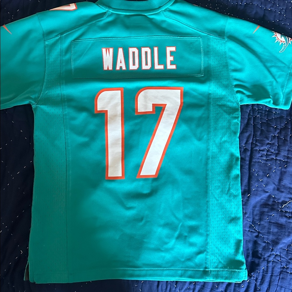 Nike Miami Dolphins Waddle Football Jersey #17 Size Medium - Picture 4 of 4